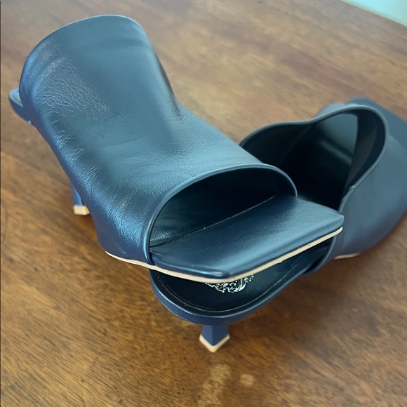 VINCE CAMUTO WOMEN'S ARLINALA SQUARE TOE HIGH HEEL SANDALS INKWELL - Picture 8 of 8